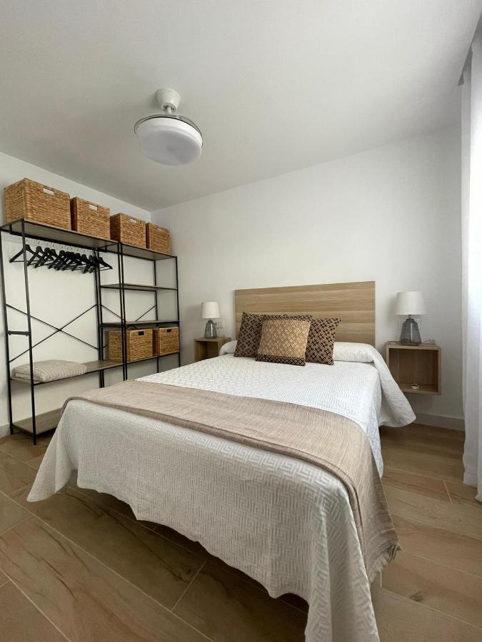 Apartamentos La Hormiga Deluxe Adra Exterior foto